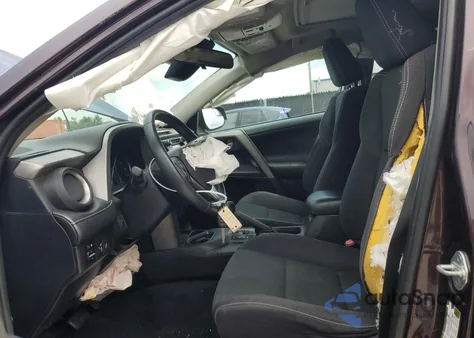 2017 Toyota Rav4 Xle z USA, uszkodzony, nr VIN 2T3WFREV2HW325838